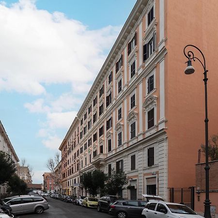 Terme Di Traiano Apartment - 10 Min Dal Colosseo Rzym Zewnętrze zdjęcie