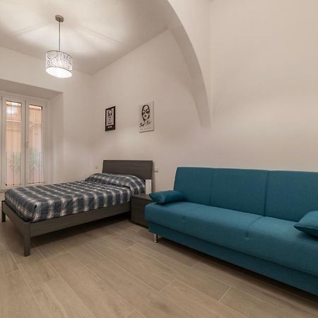 Terme Di Traiano Apartment - 10 Min Dal Colosseo Rzym Zewnętrze zdjęcie