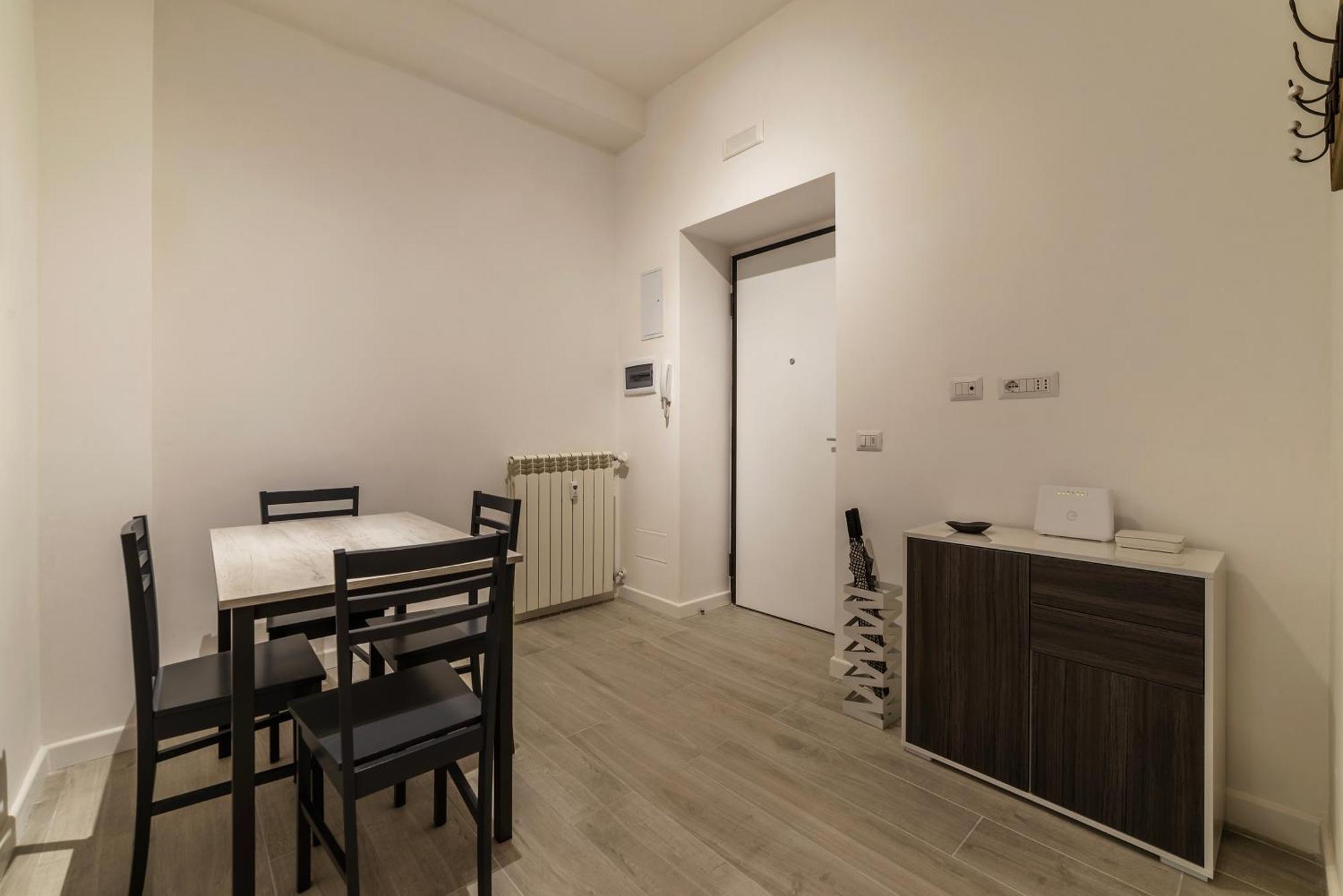 Terme Di Traiano Apartment - 10 Min Dal Colosseo Rzym Zewnętrze zdjęcie